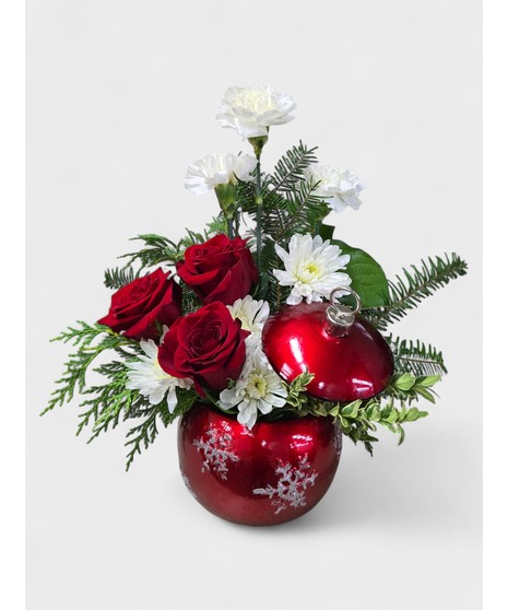  Roses, hydrangeas and roses with lilies. Seasonal Textures and flowers may Vary